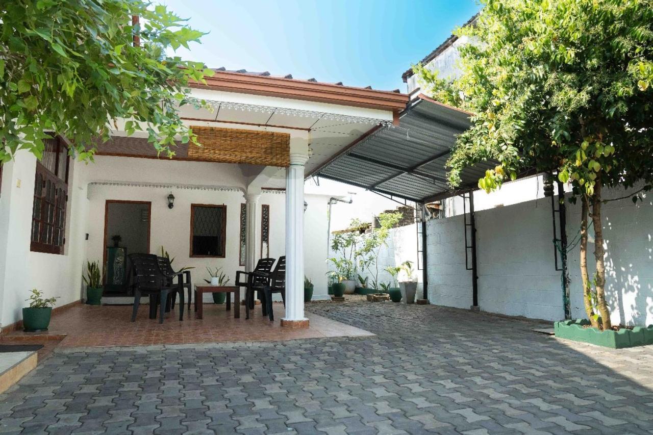 Serendib Hideout نيجومبو المظهر الخارجي الصورة
